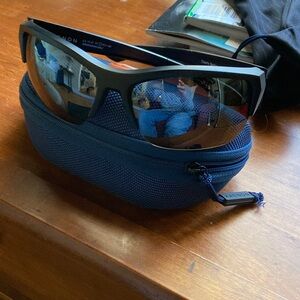 kaenon Aracata polarized sunglasses black